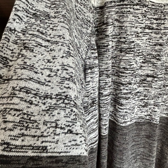 Karen Scott Heather Gray Knit and black Top. - Picture 3 of 6